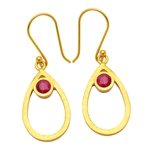 Rubí piedra preciosa corte redondo 925 plata esterlina chapado en oro pendiente colgante bisel ajuste clásico pendiente de moda para mujeres niñas - Product Image 1