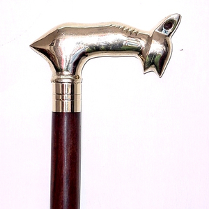 Bastón de madera de diseño con elegante mango de pájaro de latón para actividades al aire libre como senderismo - Product Image 1