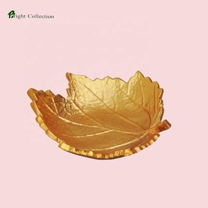 Cuenco decorativo pequeño de metal y aluminio fundido, cuenco para servir dorado, indio, esmaltado, Color dorado - Product Image 1