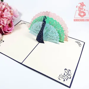 Đẹp handmade Peacock thiệp chúc mừng lasercut 3D Pop Up thẻ Bán buôn giá rẻ giá thủ công mỹ nghệ