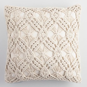 Housse de coussin en macramé douce et naturelle Design carré vintage tricoté pour la maison et l'hôtel directement du fournisseur - Product Image 6