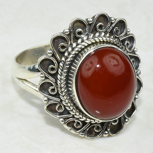 Anillos de plata de ley 925 con forma ovalada de cornalina, fabricante de la India, exportación y venta al por mayor - Product Image 1