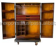 Sillas de Bar de estilo industrial con solución de almacenamiento de vino conveniente - Product Image 2