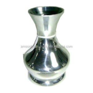 Moderno Triángulo Forma Plata Acabados Metal Florero Tamaño Personalizado Forma Color Metal Vajilla - Product Image 6