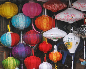 Lanterne en soie vietnamienne ronde et magnifique - Product Image 5