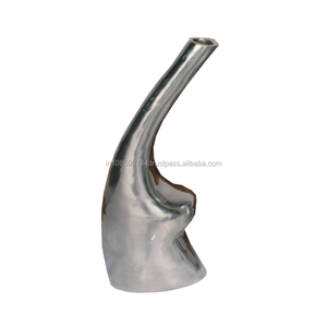 Floreros de metal de aluminio pulido para la decoración de la habitación del hotel Floreros de piso de metal modernos para el restaurante del hotel - Product Image 1