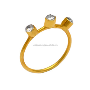 Anillo de Plata de Ley 925 con hermosa piedra preciosa de Zirconia cúbica Ajuste de bisel chapado en oro estilo clásico para fiestas bodas - Product Image 1