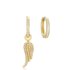 Pendientes colgantes chapados en oro diseño ala para mujer, joyería hecha a mano de Plata de Ley 925 - Product Image 1