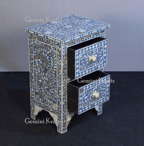 Mesa auxiliar con incrustaciones de hueso - Product Image 2