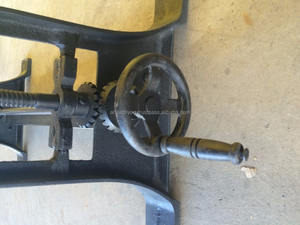 Mesa con manivela superior de madera, acabado de cobre, reciclada - Product Image 2