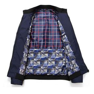 Vente en gros personnalisé 100% hommes femmes hiver chaud coquille souple Jaet jeunesse taille coupe-vent extérieur à capuche fourrure décoration grande taille - Product Image 3