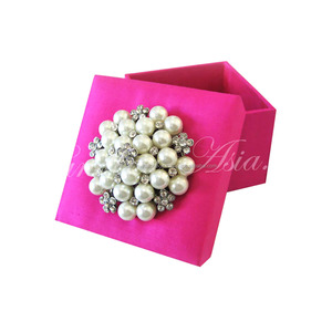 Caja de recuerdo de boda de seda de nuevo diseño de Tailandia - Product Image 1