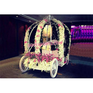 รถบั๊กกี้สำหรับเจ้าบ่าวเจ้าสาวในงานแต่งงานที่ดีที่สุด ปรับแต่งสีและขนาดได้ วัสดุเหล็ก รถบั๊กกี้สำหรับพิธีแต่งงาน สำหรับการเข้าพิธีของเจ้าสาว - Product Image 1