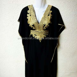  Robe Kaftan Bordeaux Oversize Faite à la Main, Robe Kaftan Maxi Grande Taille, Kaftans en Chiffon d'Été, Robe Kaftan Marocaine - Product Image 1