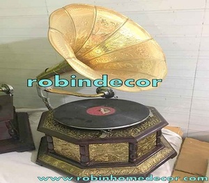 בציר ייחודי גרמופון מיושן פטיפון - Product Image 5