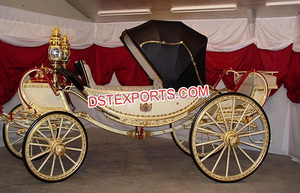 Petite calèche à chevaux pour mariage, calèche sculptée à chevaux, calèche décorée à chevaux - Product Image 5