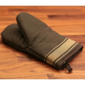 New Design Polka Dot Printed Style 100 % Cotton Good Quality <b>Oven</b> Mittens for <b>Oven</b> Use Manufacturer in India - Product Image 3