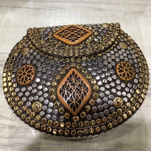 Sacs en métal indien en mosaïque de métal fait à la main, pochette ethnique Antique en pierre bleue - Product Image 2