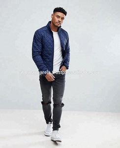 Chaqueta Acolchada de Invierno Unisex, Chaqueta Impermeable con Capucha para Hombre y Mujer, Talla Grande, Diseño de Parches de Poliéster Tejido - Product Image 4