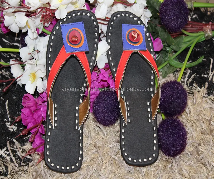 Chinelos femininos de couro, sandália indiana feita à mão