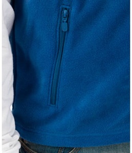 Molletonné personnalisé en polyester doux, haut en molleton de polyester simple et doux, avec finition de surface sans médicaments, gilet tactique, 100% - Product Image 5