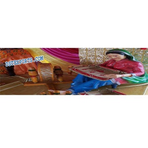 Punjabi Lady Fiber Statue Avec Chaj Mehndi Stade Fiber Statues Décor Punjabi Mariage Couple Statues USA UK - Product Image 1