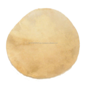 Cabeza de tambor original Piel de cabeza de tambor negra. Tambor de percusión de madera de pandereta de mano para adultos de varios tamaños al mejor precio al por mayor. - Product Image 1
