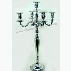 Magnifique Candelabre de Mariage Artisanal en Aluminium à 5 Bras avec Bols en Cristal, Finition Dorée, Couleur Personnalisable, Taille Personnalisable, Gravure Typographique - Product Image 2