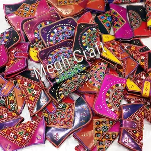 Indische traditionelle Kutch Stickerei Leder Geldbörsen-Handgemachte Baumwolle Faden Arbeit & Spiegel arbeit Banjara Taschen-Boho Hippie Taschen