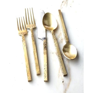 Juego de cubiertos chapados en oro, Estilo Vintage - Product Image 1