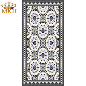 Design traditionnel Tapis - Product Image 1