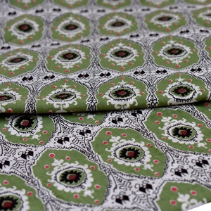 Alta calidad ligero Sanganeri bloque impreso tela de algodón tejido Floral hecho a mano menta mujer vestido cortina cubierta - Product Image 2