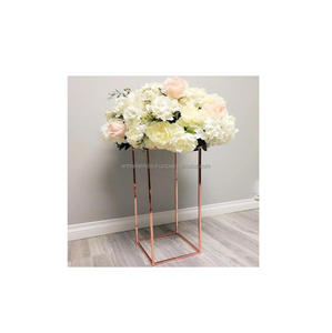 GOLD PLATED <b>FLOWER</b> VASE NEW STYLE CENTERPIECE NEW <b>FLOWER</b> VASE IN WHOLESALE PRICE LATEST METAL <b>FLOWER</b> POT - Product Image 4
