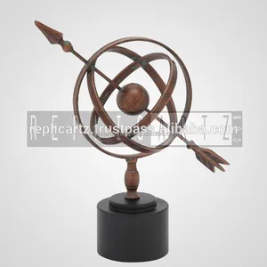 Reloj de Sol de esfera armilar de latón antiguo con base de madera y Flecha de hierro, globo de astrolabio náutico, accesorios decorativos - Product Image 1