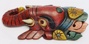 Máscara de madera artesanal del señor hindú Ganesh colgante de pared artesanal tallado escultura religiosa decoración de Nepal - Product Image 3
