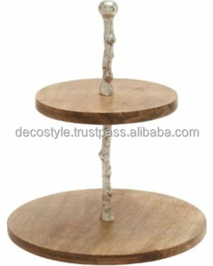 Support à gâteau en bois avec métal - Product Image 2