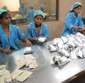 Poudre de henné rouge naturel, produits de coloration capillaire à base de plantes, couleur rouge vin, pour femmes aux cheveux longs - Product Image 4