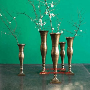Florero alto de bronce elegante para centros de mesa de boda, florero de Metal de alta calidad para suelo de boda, urnas de bronce - Product Image 1