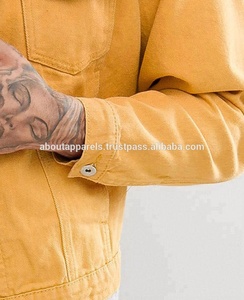 2022 chaqueta de mezclilla personalizada con estilo Unisex de talla grande transpirable temporada de otoño botón apropiado decoraciones de cuero con estampado de piel - Product Image 6