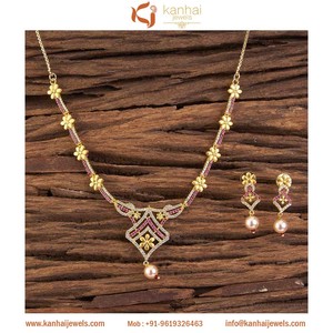 Conjunto de collar delicado de Zirconia cúbica en joyería de moda 58165 rubí disponible a precio razonable - Product Image 2