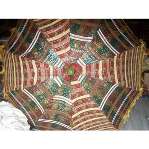 Parapluie de jardin indien traditionnel fait à la main avec broderie tribale exotique Décoration de fête de patio Impression de logo personnalisé en métal - Product Image 2