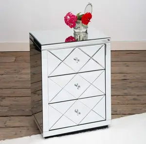 Sparkly mirrored nightstand 3 ลิ้นชักมุมตู้ bevelled รูปแบบด้านข้างตารางสำหรับ home