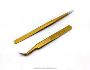 Meilleure vente ENSEMBLE de 2 pinces à épiler d'extension de cils dorés à pointe droite en acier inoxydable avec pochette - Product Image 1