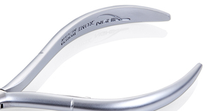 Nghia – pince à ongles professionnelle C-01Cuticle avec pince à cuticules à ressort unique - Product Image 6