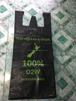 D2W/EPI sac de t-shirt debout biodégradable 100% plastiques vierges taille personnalisable pour les ordures prix bon marché