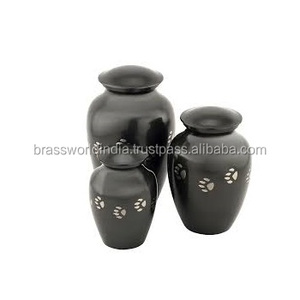 Urna de cremación de mascotas, suministros funerarios de Metal hechos a mano, urna de cremación de mascotas, Brassworld, India - Product Image 1