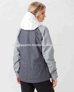 Venta al por mayor a granel barato personalizado mujer transpirable impermeable invierno 100% poliamida esquí senderismo chaqueta de concha suave abrigos - Product Image 3