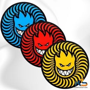 Meilleur Personnalisé Pas Cher PVC Vinyle Découpé Logo Fenêtre Autocollant Promotionnel Durable Impression Étanche UV Résistance À L'encre Style Dessin Animé - Product Image 4