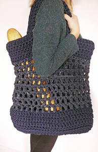 T-Shirt Yarn Crochet <b>Handbag</b> Stylish Beach Bag for <b>Summer</b> Adventures - Product Image 3
