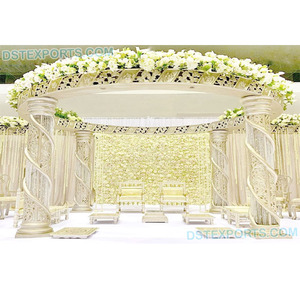Conjunto de Mandap de cristal de fibra de boda india, Pilar de cristal en espiral de boda blanca, Mandap de cristal blanco de boda - Product Image 1